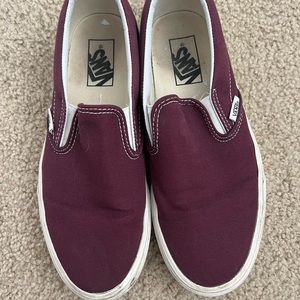 Vans classic slip-on burgundy shoes women’s size 8.5